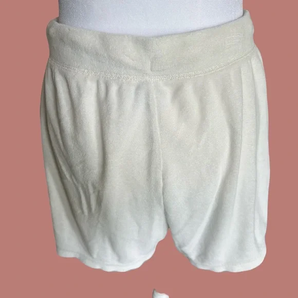 Old Navy Cream Terry Drawstring Lounge Shorts - Picture 4 of 6